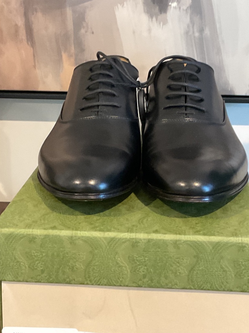 Gucci Mens Calfskin Black Lace-Up Oxfords